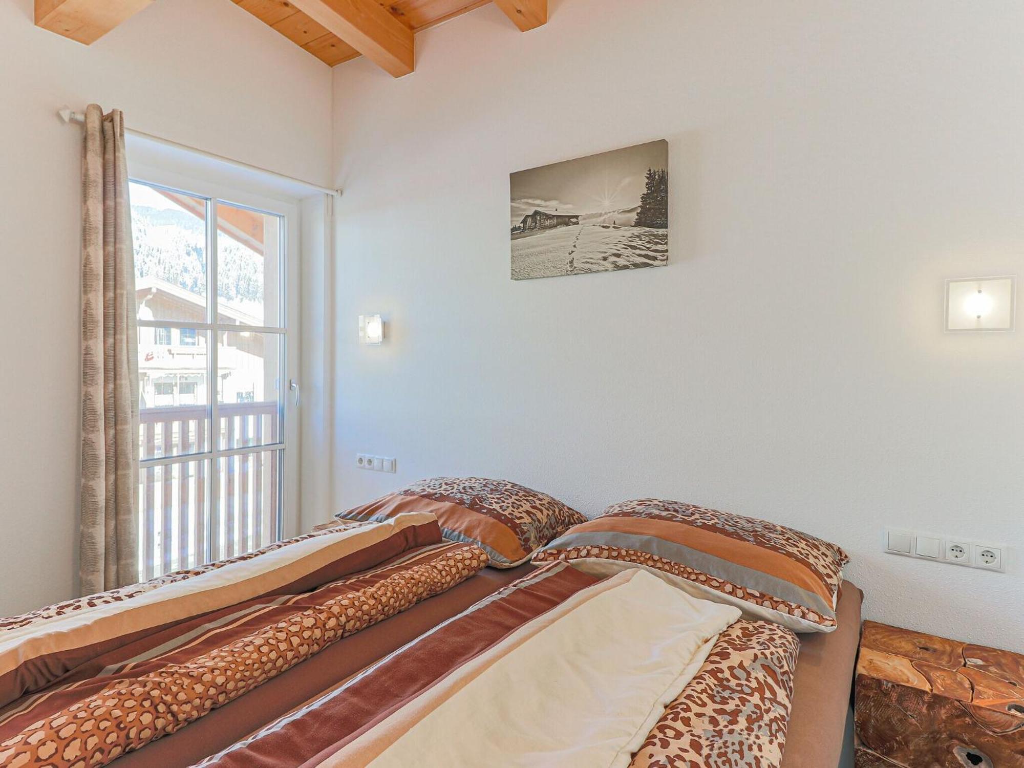 Apartamento Luxury Penthouse With Balcony Ski Storage Carport Lift Brixen im Thale Exterior foto